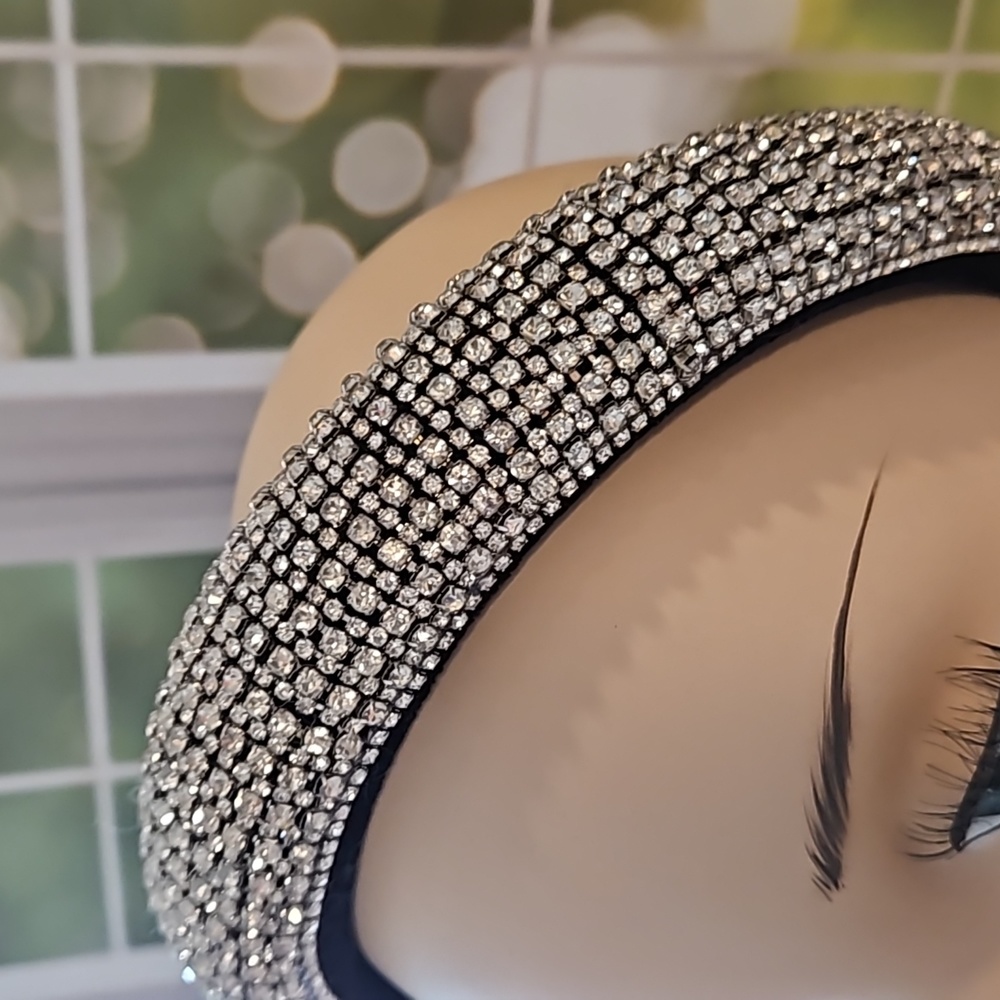 Clear rhinestone covered velvety cushion headband prom wedding tiara cosplay - Picture 2 of 8